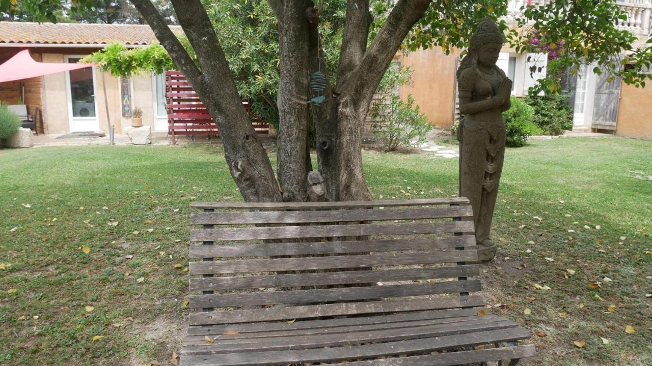 Mas Maurane - Les Lavandes Aux Portes D'Arles Apartman Tarascon Kültér fotó