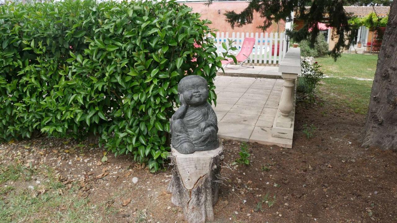 Mas Maurane - Les Lavandes Aux Portes D'Arles Apartman Tarascon Kültér fotó